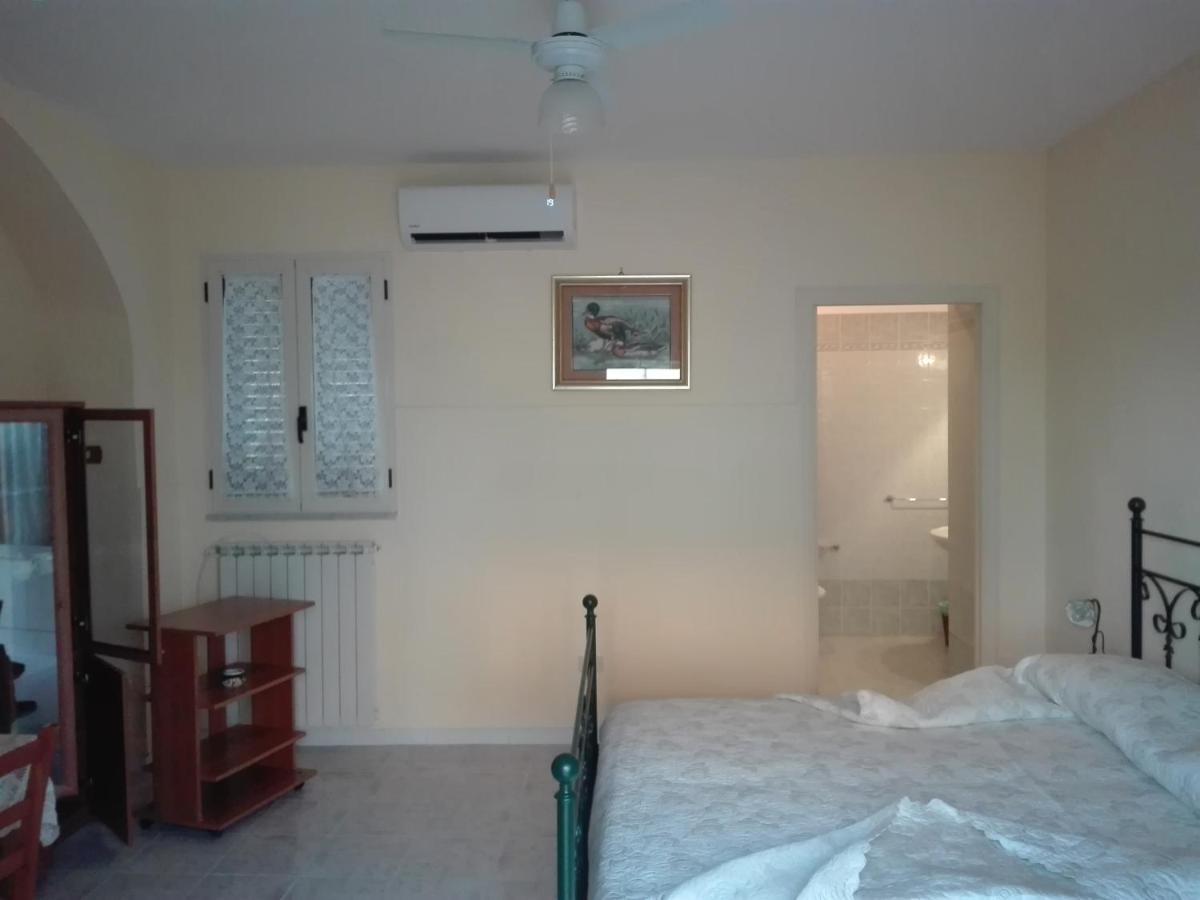 مبيت وإفطار ماسّا لوبْرينسِ Casa Lorella المظهر الخارجي الصورة